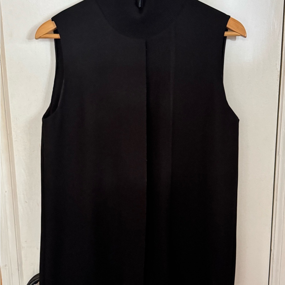 Vince Black Sleeveless Mock Neck top - Picture 4 of 8